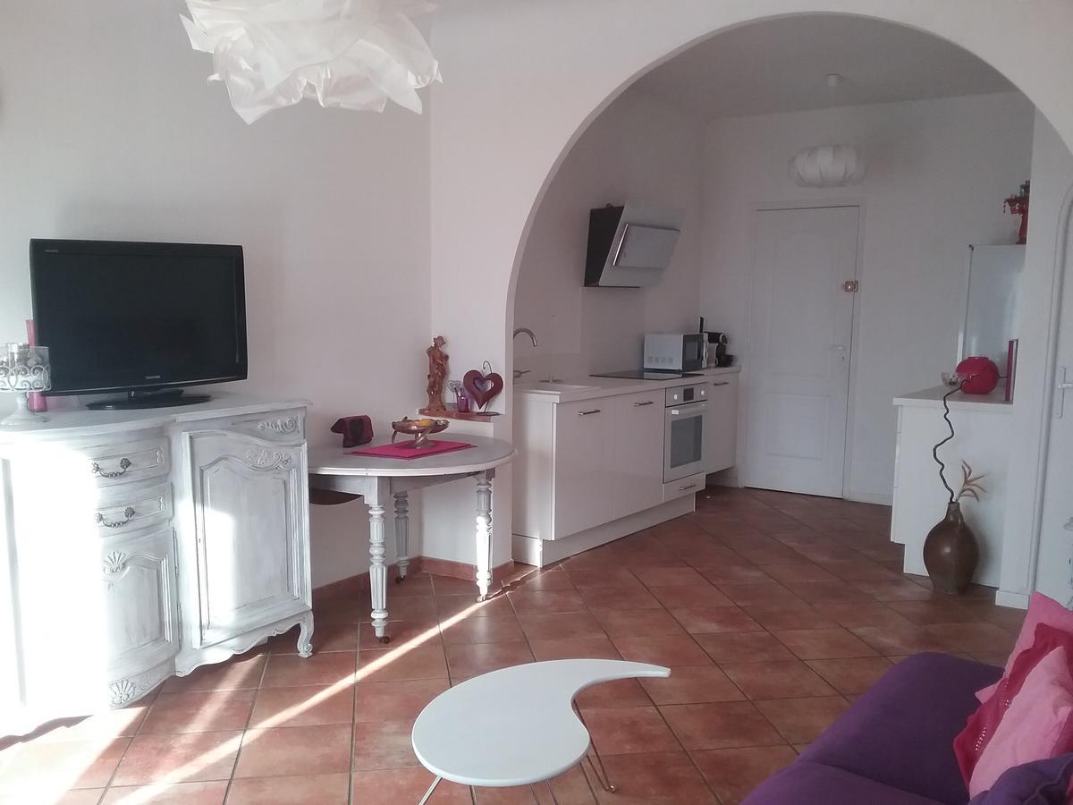 Bed and Breakfast Petite Fleur D'Azur Кань-сюр-Мер Экстерьер фото